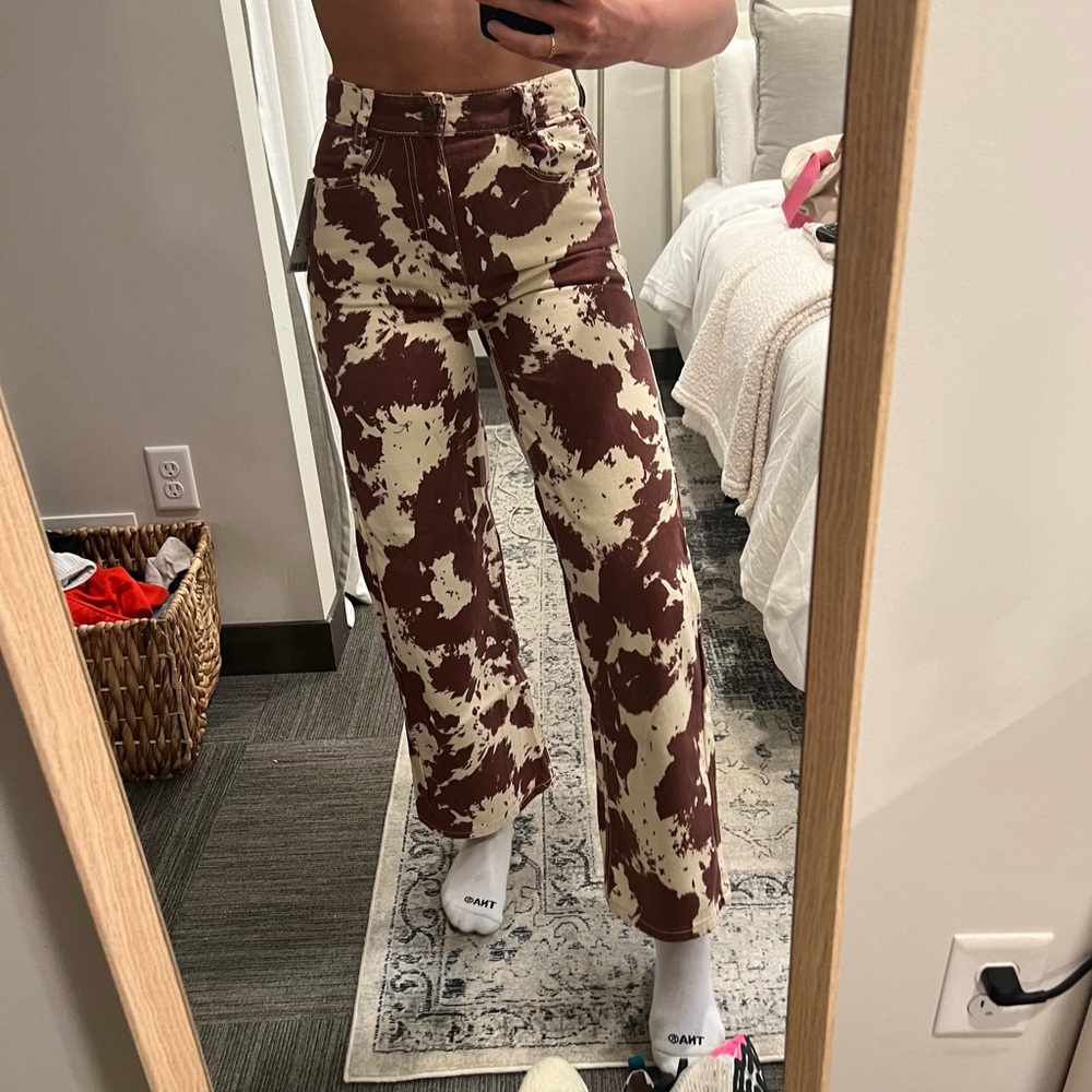 BDG High & Wide Jean - Cow Print